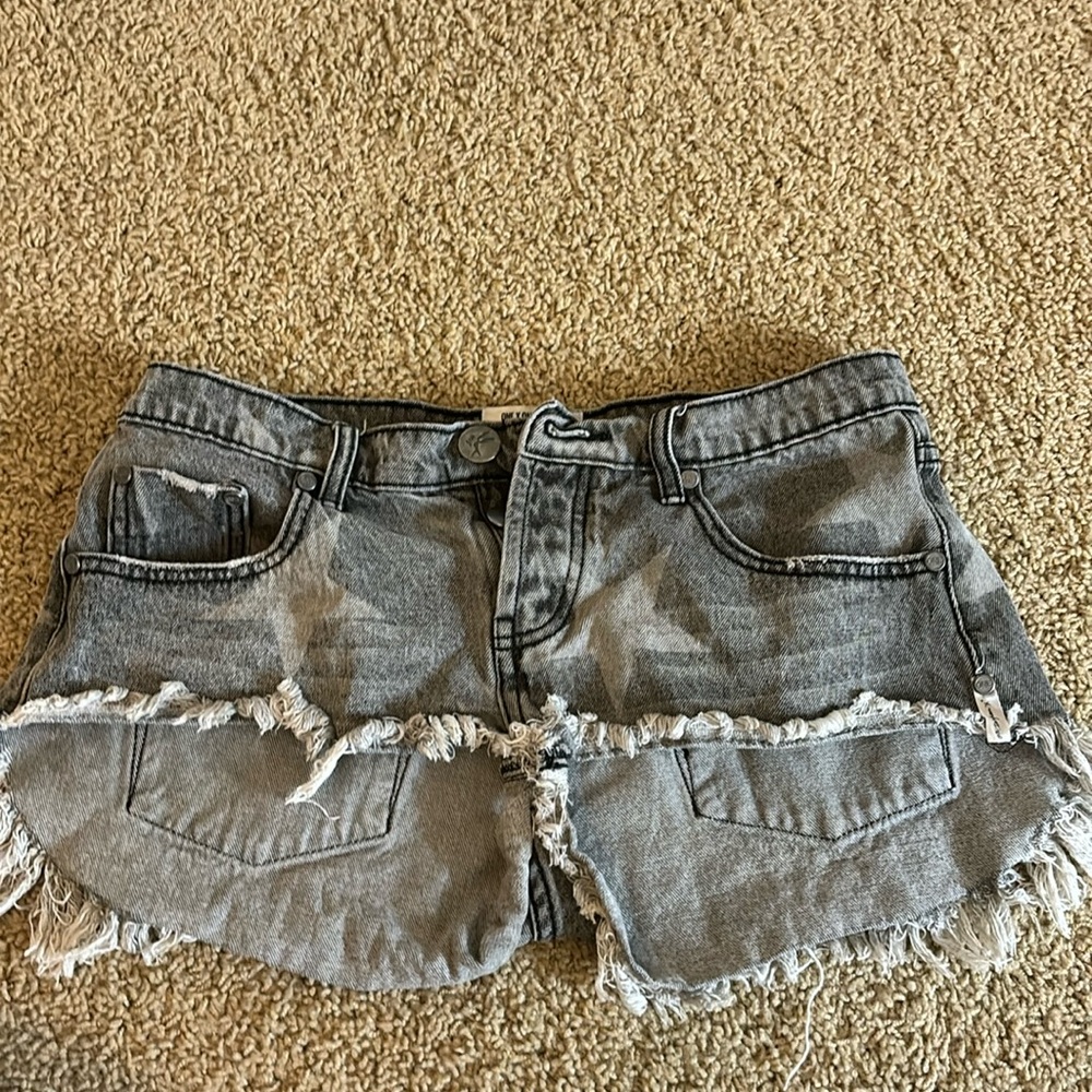 One teaspoon black star jean shorts